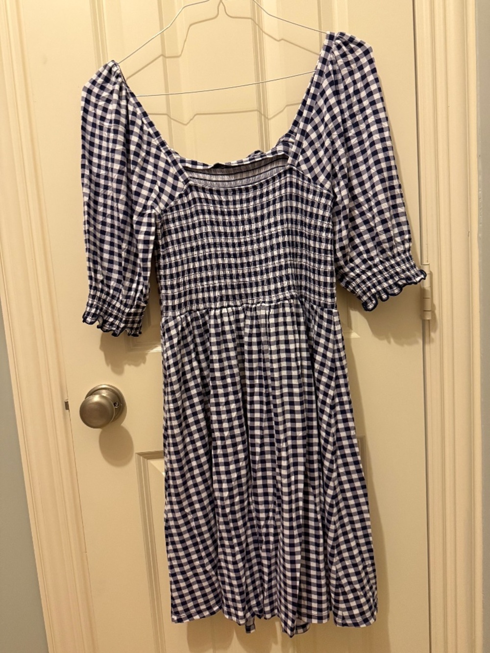 Draper James Jo Dee Navy & White Gingham Puff Sleeve dress
